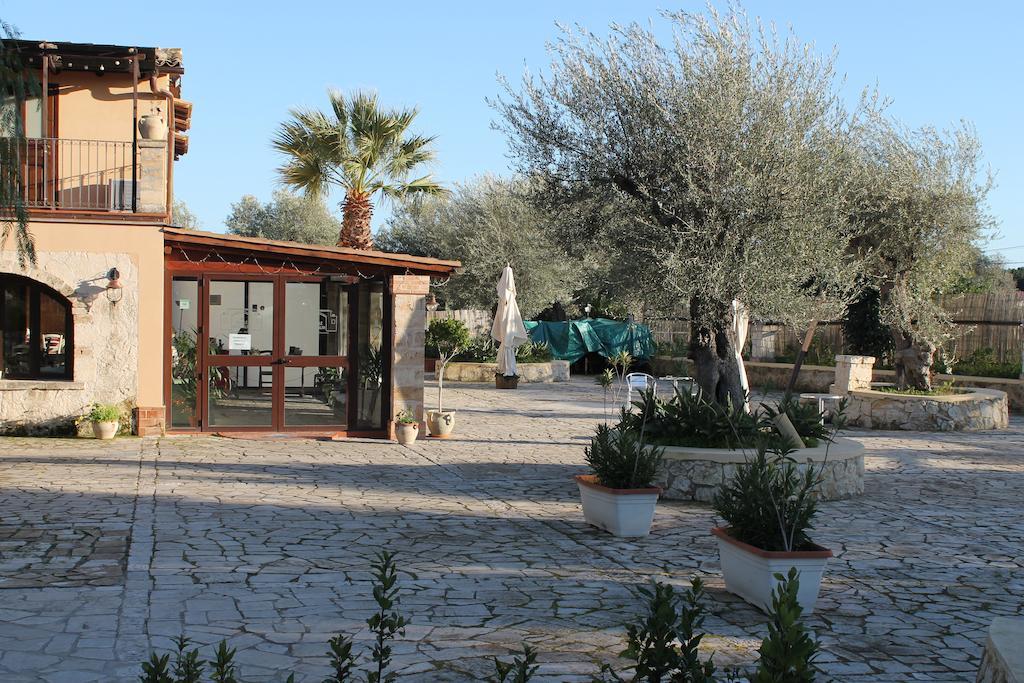 B&B Casale Siciliano Di Miryam Tiralongo Avola Extérieur photo
