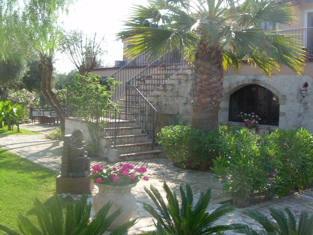 B&B Casale Siciliano Di Miryam Tiralongo Avola Extérieur photo