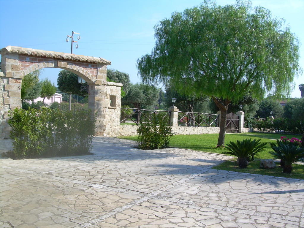B&B Casale Siciliano Di Miryam Tiralongo Avola Extérieur photo