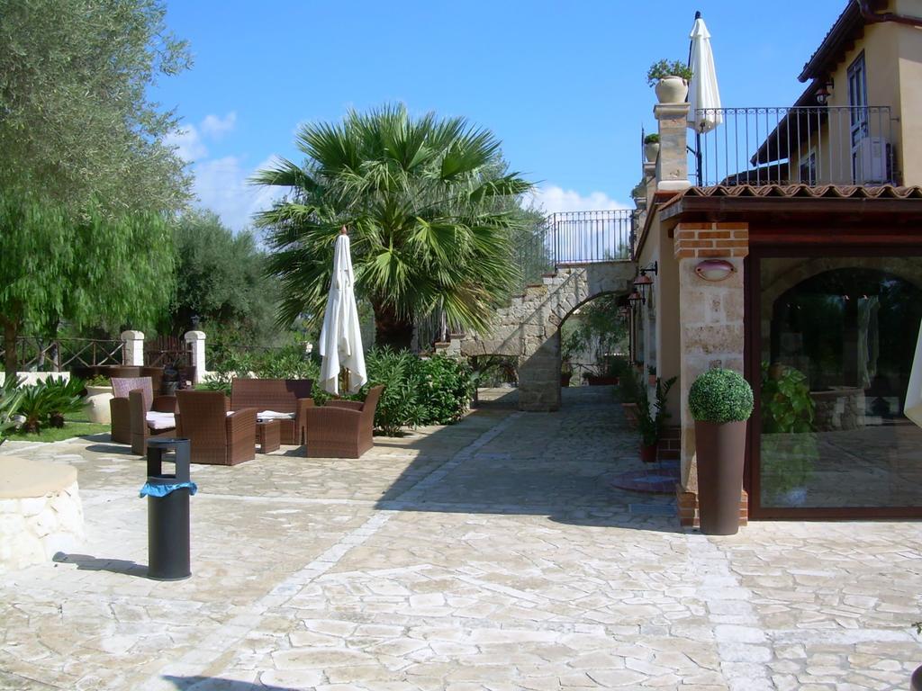 B&B Casale Siciliano Di Miryam Tiralongo Avola Extérieur photo