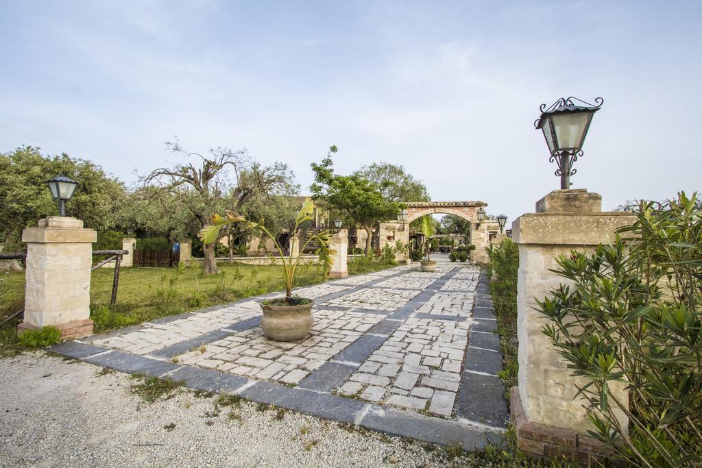 B&B Casale Siciliano Di Miryam Tiralongo Avola Extérieur photo