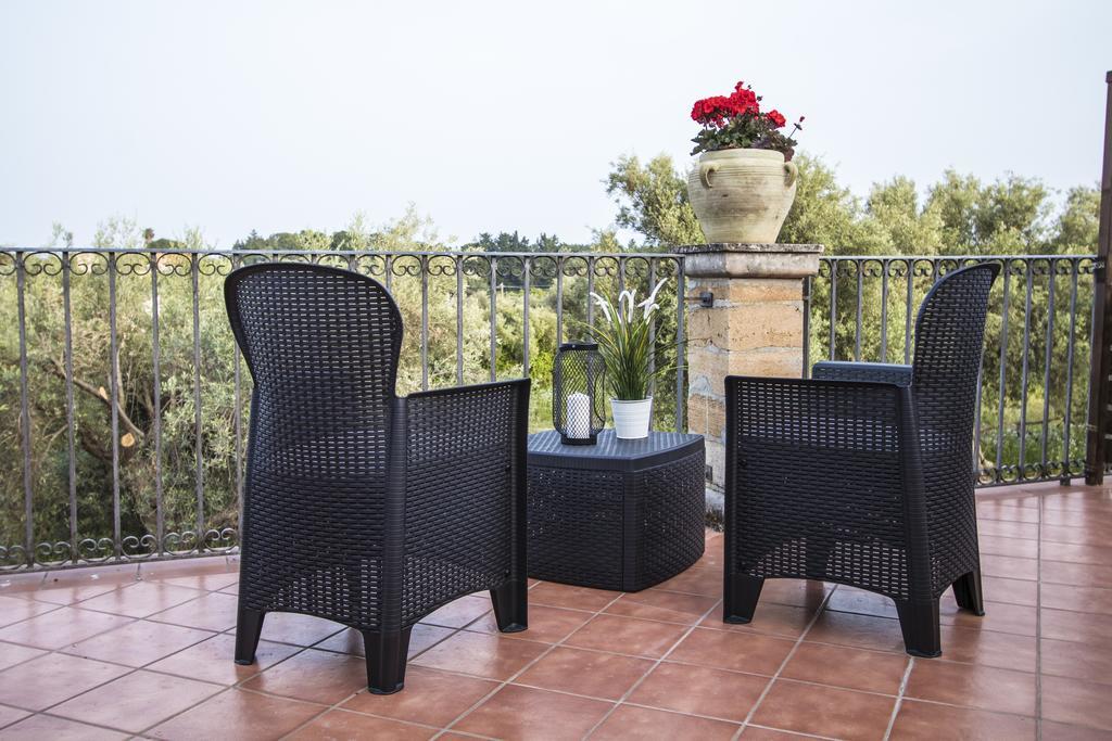 B&B Casale Siciliano Di Miryam Tiralongo Avola Extérieur photo